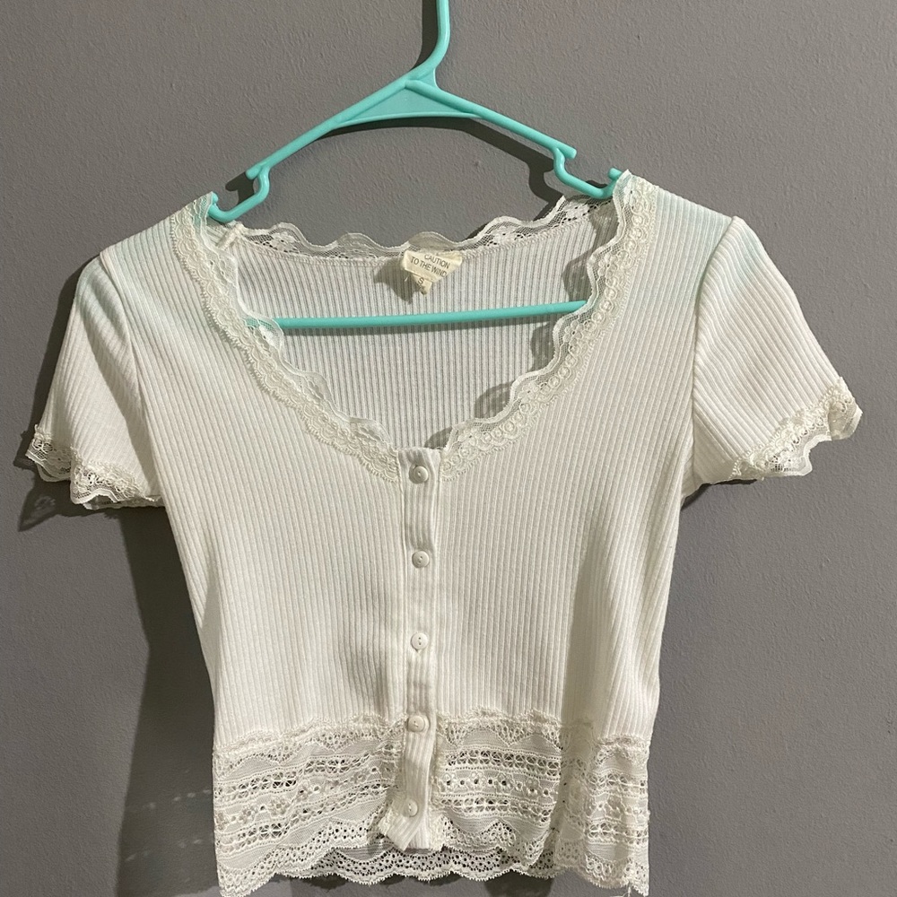 crop top